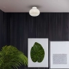 Lampa sufitowa LED w kolorze białym do sypialni w stylu skandynawskim