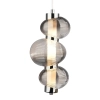 Chromowana lampa wisząca LED z dymionymi kloszami do sypialni