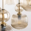 Lampa wisząca z pięcioma zwisami, eleganckie ryflowane klosze