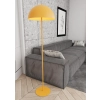 Lampa podłogowa w kolorze pomarańczowym do stylowej sypialni