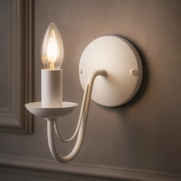 Biała elegancka lampa ścienna na jedno źródło światła E14