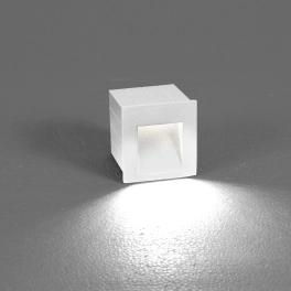 Biały kinkiet elewacyjny, ledowy o mocy 3W, z ciepłą barwą światła