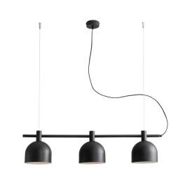 Szeroka, stylowa lampa wisząca nad stół w jadalni, styl industrialny