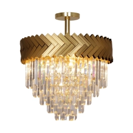 Złota, kryształowa lampa sufitowa w stylu glamour, idealna do salonu