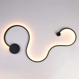 Ledowa lampa na sufit i ścianę o nieregularnym kształcie, ślimak