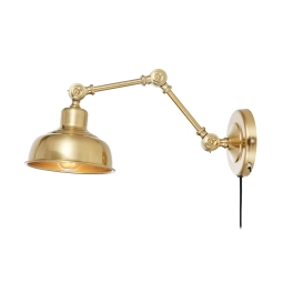 Złota lampa ścienna z regulowanym ramieniem, idealna nad łóżko