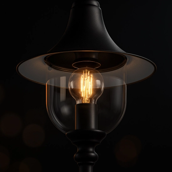 Czarna lampa zewnętrzna stojąca latarnia do oświetlenia ogrodu