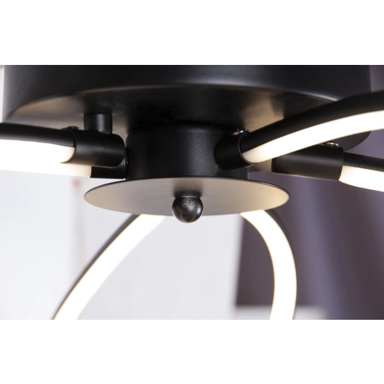 Czarna nowoczesna lampa sufitowa LED czarna futurystyczna do salonu LELO BLACK