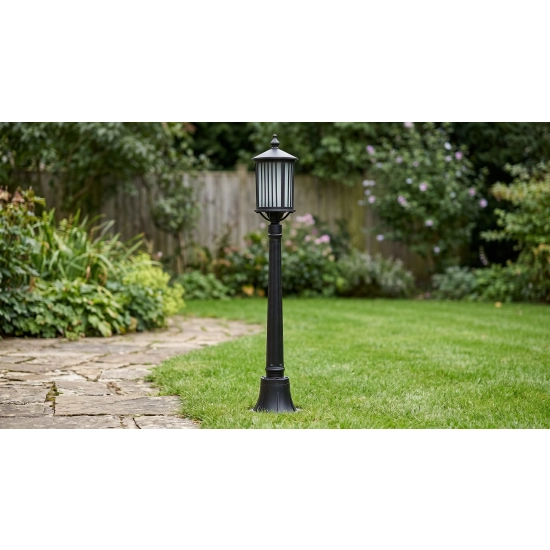 Niska lampa stojąca ogrodowa, wysokość 110cm, w czarnym kolorze