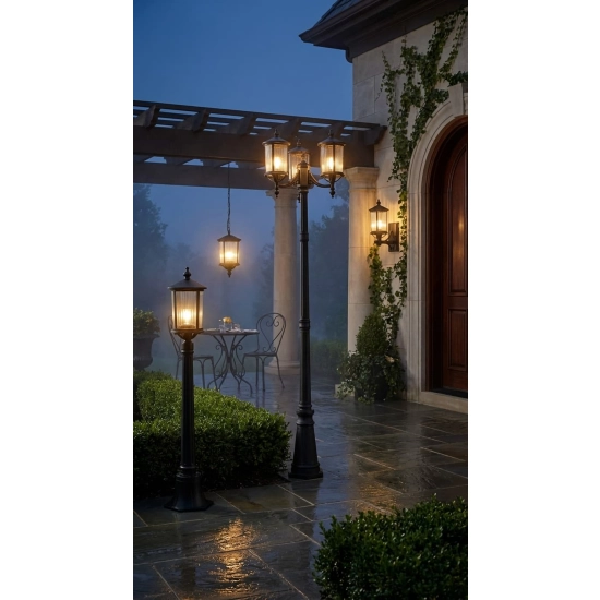 Lampa ogrodowa w czarnym kolorze, z dekoracyjnym szkłem, ochrona IP44