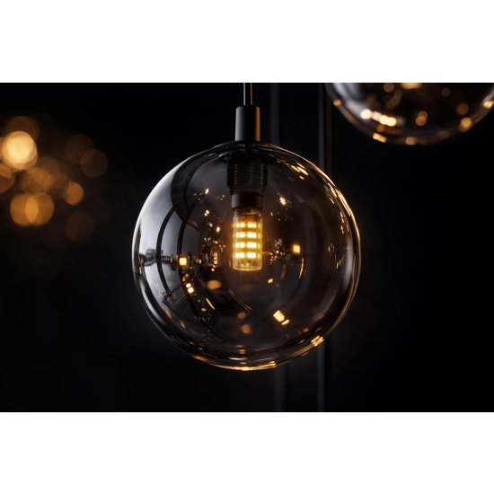 Perfekcyjna lampa wisząca, do nowoczesnego salonu, z kloszami