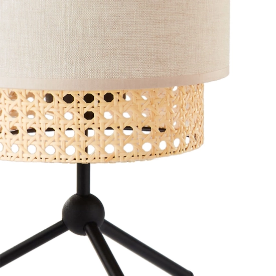 Lampka stołowa w stylu Boho z materiałowo-ratanowym abażurem