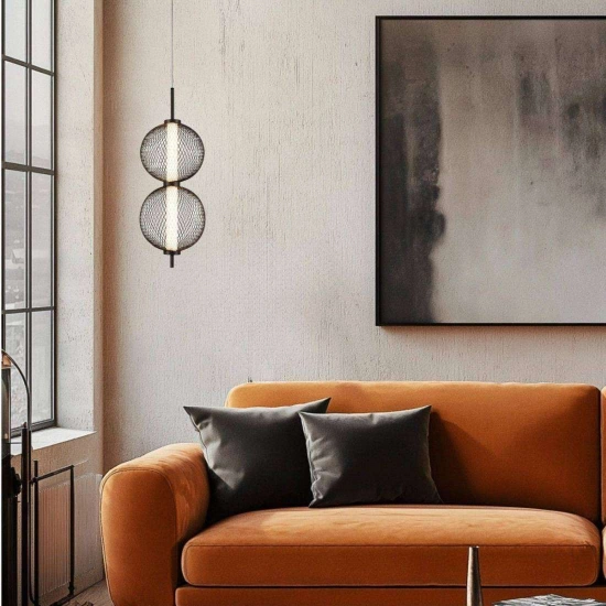 Lampa wisząca LED w kolorze czarnym, dwie druciane kule
