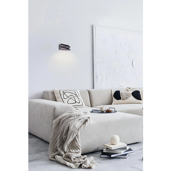 Nowoczesny, dekoracyjny kinkiet 3D w kolorze czarnym, zintegrowany LED