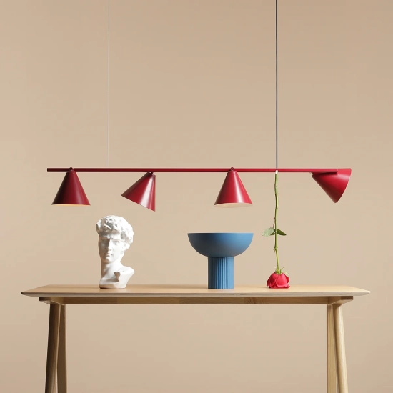 Dekoracyjna, nowoczesna lampa wisząca nad stół w jadalni, czerwony zwis