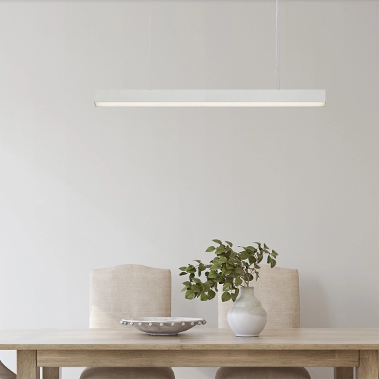 Szeroka, techniczna lampa wisząca ze światłem LED, nad stół 120cm