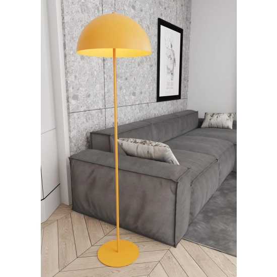 Lampa podłogowa w kolorze pomarańczowym do stylowej sypialni