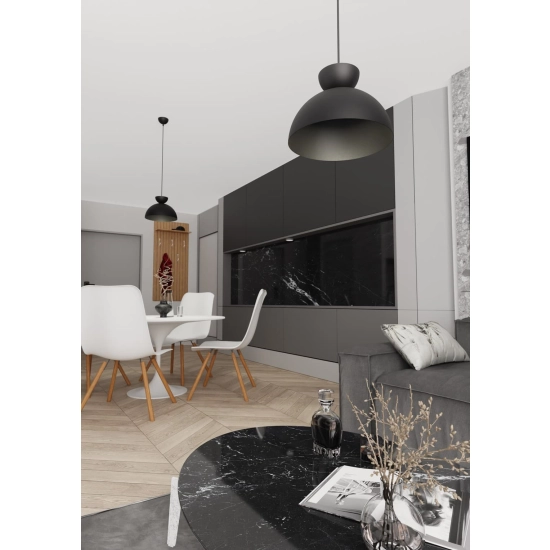 Ponadczasowa lampa wisząca w kolorze czarnym