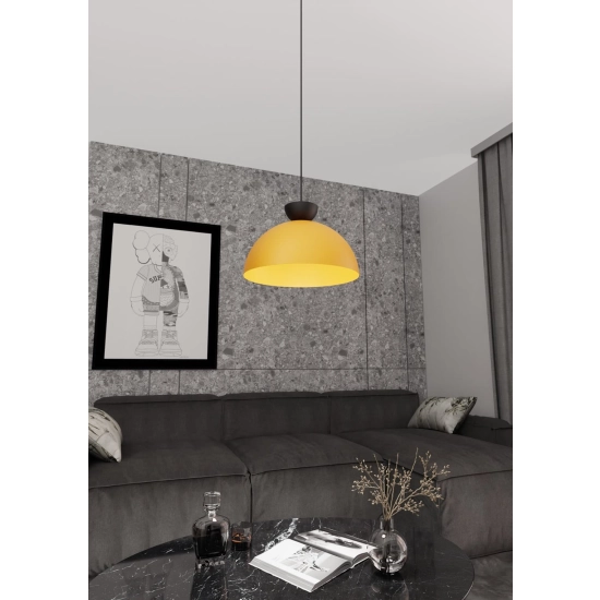 Efektowna lampa wisząca do stylowej sypialni