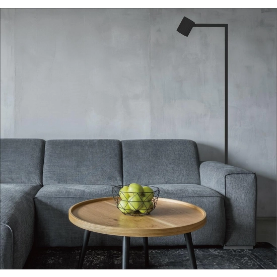 Czarna, minimalistyczna lampa podłogowa z małym reflektorkiem