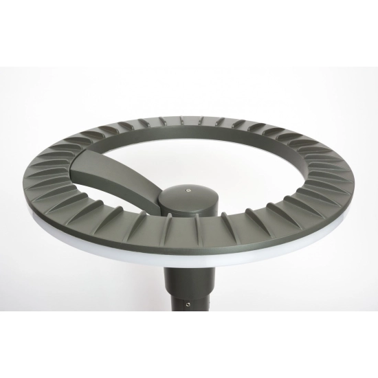 Lampa ogrodowa o wysokości 425 cm z głowicą w kształcie obręczy | STER MAX